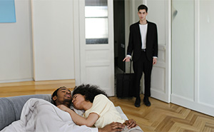 “Grandpa Was A Drag Queen”: 32 Family Secrets That Left A Mark In The Worst Way Possible