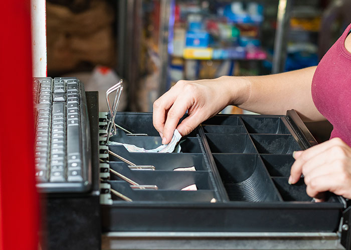 81 Times Irony Played A Cruel Final Joke On Someone