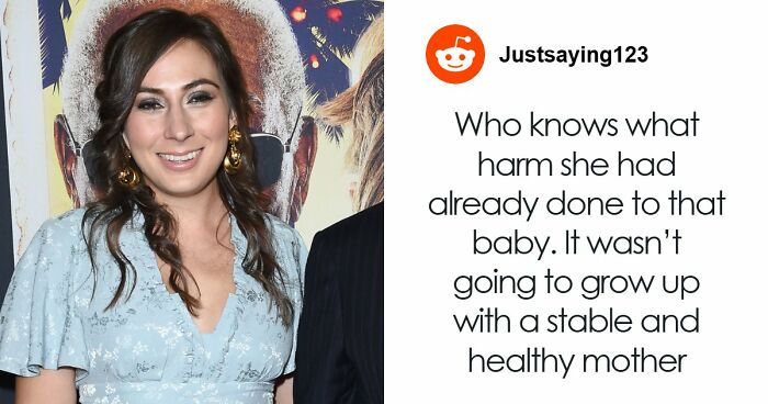 Restaurant With A Boss, A Laptop, And A Loud 20-Person Meeting