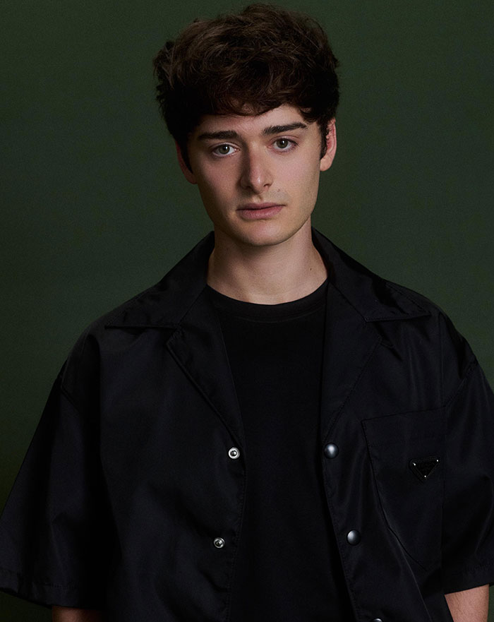 "She Should Know Better": Ariana Grande's Pic With Controversial Star Sparks Fiery Reactions