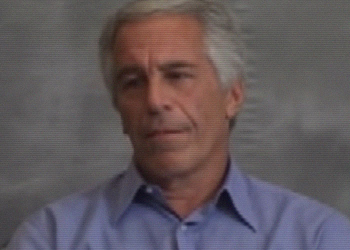 39 Times Celebrity Deaths Didn't Sit Right With People