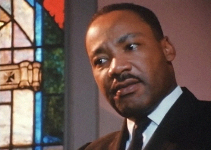 39 Times Celebrity Deaths Didn't Sit Right With People