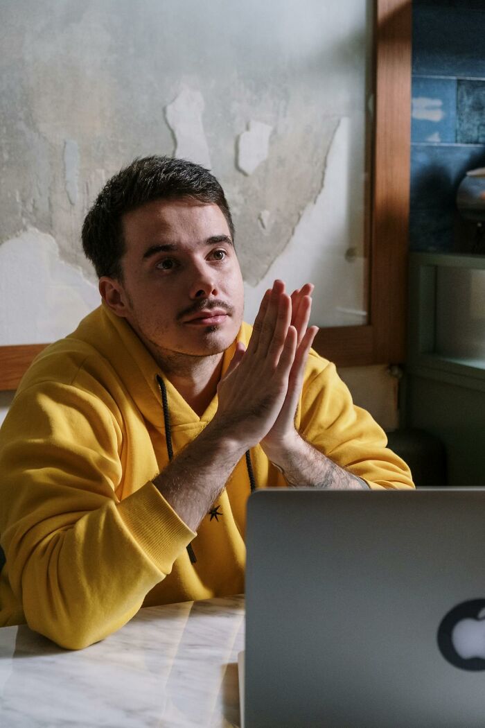 74 Times People And Pets Showed Intelligence That Was Impressive And Low‑Key Terrifying