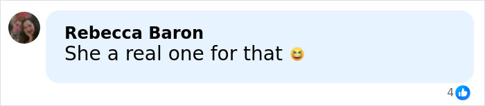 Screenshot of a social media comment reacting to Amanda Seyfried's terrible loser moment at the Golden Globes.