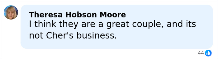 Cher&rsquo;s 'Rude' Comment About Kristen Bell And Dax Shepard&rsquo;s Marriage Divides Fans