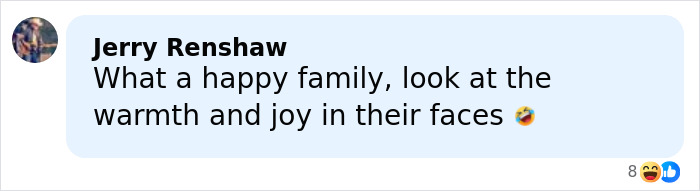 Comment by Jerry Renshaw expressing happiness about family warmth and joy in their faces, related to Mar-a-Lago rules.