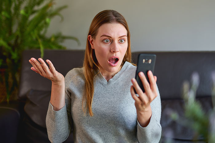 “Ultimate Narcissist”: Woman Gives $100 Off A Tattoo Made By Her As Gift, Mad As SIL Won’t Use It “Ultimate Narcissist”: Woman Gives $100 Off A Tattoo Made By Her As Gift, Mad As SIL Won’t Use It