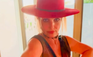 “A Shame”: Britney Spears Suffers Wardrobe Disaster In Sheer Bodysuit While Twerking To Cardi B