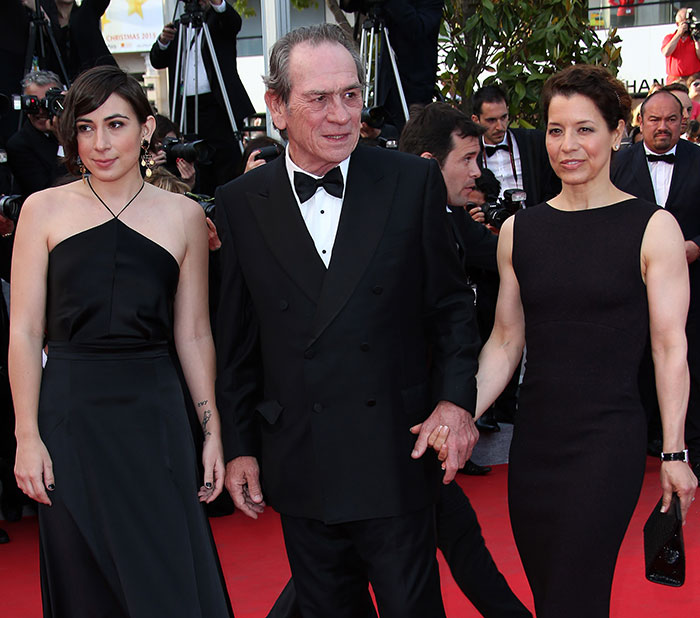 Tommy Lee Jones with family on the red carpet, related to the terrifying new twist involving his daughter in San Francisco hotel.