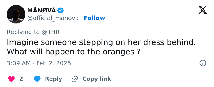 Tweet text about stepping on a dress with oranges, related to Jamie Foxx’s Grammy red carpet weird moment with Chappell Roan. Tweet text about stepping on a dress with oranges, related to Jamie Foxx’s Grammy red carpet weird moment with Chappell Roan.
