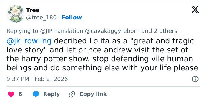 Tweet accusing J.K. Rowling regarding Jeffrey Epstein and Prince Andrew's visit to Harry Potter show set. Tweet accusing J.K. Rowling regarding Jeffrey Epstein and Prince Andrew's visit to Harry Potter show set.