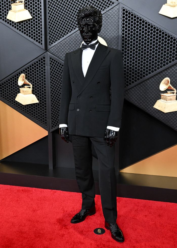 Gesaffelstein&rsquo;s Masked Grammys Moment Drew Comparisons With Pop Culture Villains