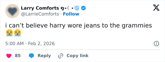 Screenshot of a tweet criticizing Harry Styles for wearing jeans during his on-stage appearance at the 2026 Grammys. Screenshot of a tweet criticizing Harry Styles for wearing jeans during his on-stage appearance at the 2026 Grammys.