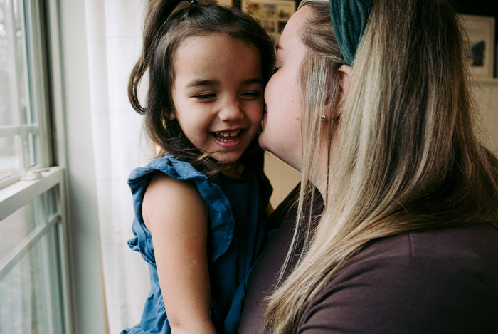 Woman Shares Her Struggles With Husband Who Keeps Leaving And Coming Back, Gets A Reality Check