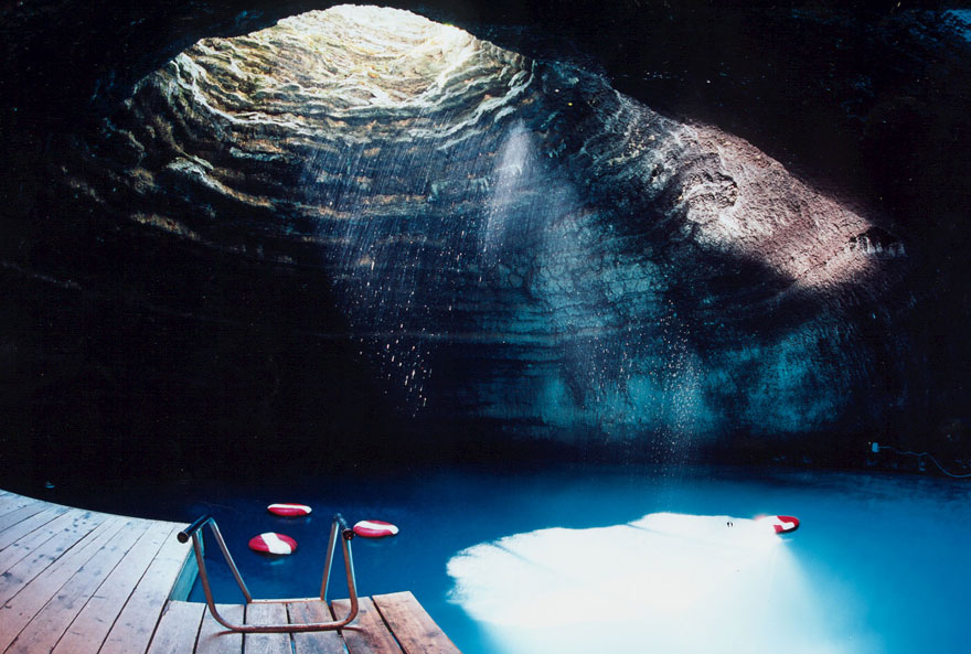 24 Amazing Hotels You Would Rather Be Sitting In Right Now 24 Amazing Hotels You Would Rather Be Sitting In Right Now