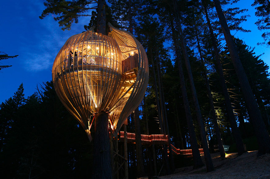 17 of the Most Amazing Treehouses From Around The World