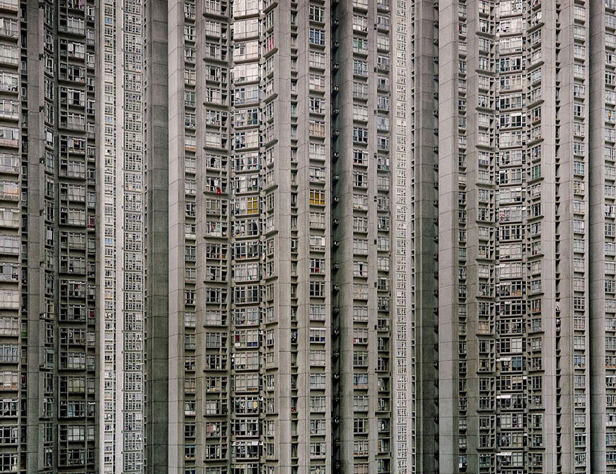 Mind-Blowing Architectural Density in Hong Kong Mind-Blowing Architectural Density in Hong Kong