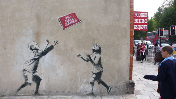 80+ Beautiful Street Crimes done by BANKSY