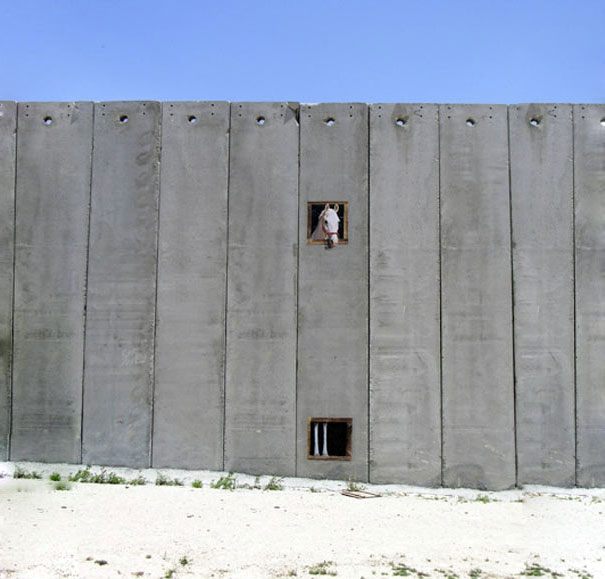 80+ Beautiful Street Crimes done by BANKSY