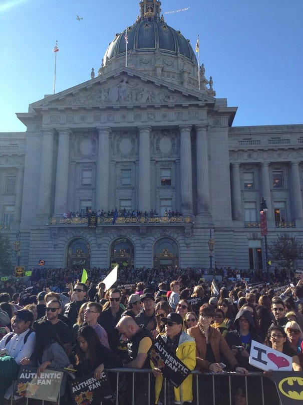 Batkid Saves San Francisco, Becomes Most Heartwarming Internet Sensation Batkid Saves San Francisco, Becomes Most Heartwarming Internet Sensation
