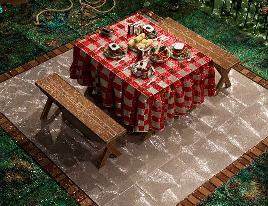 Artist Spends 5 Years Covering Entire Kitchen in Millions of Glass Beads Artist Spends 5 Years Covering Entire Kitchen in Millions of Glass Beads