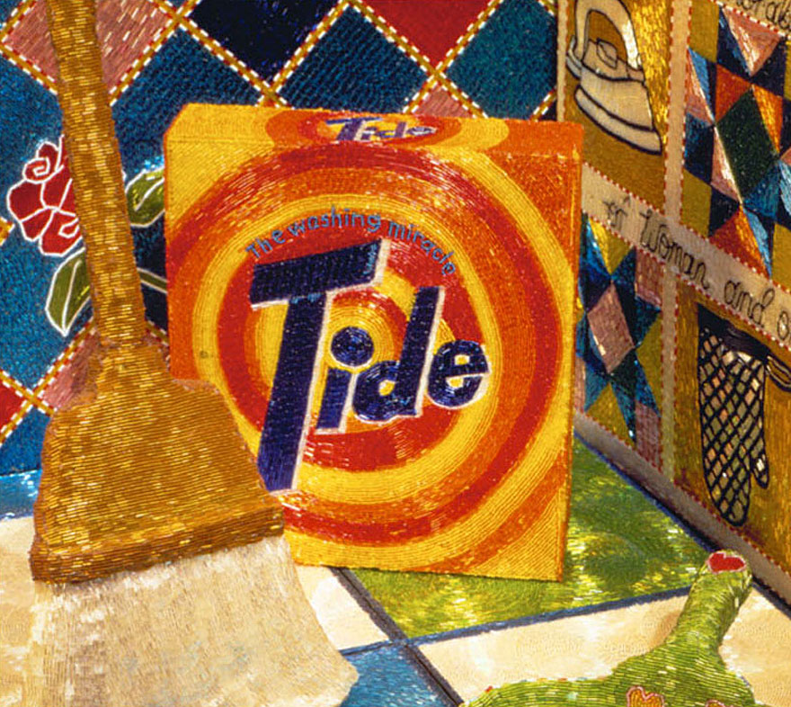 Artist Spends 5 Years Covering Entire Kitchen in Millions of Glass Beads Artist Spends 5 Years Covering Entire Kitchen in Millions of Glass Beads