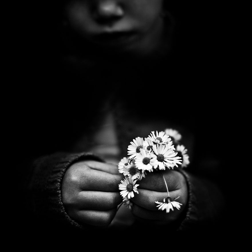 Captivating Black And White Photography From French Photographer Benoit Courti