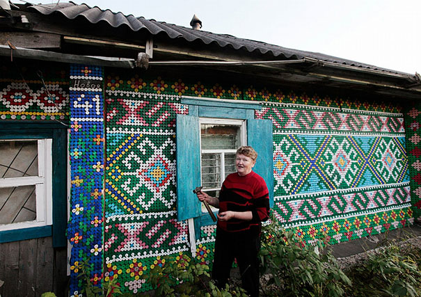 Russian Pensioner Decorates her House with 30,000 Bottle Caps Russian Pensioner Decorates her House with 30,000 Bottle Caps