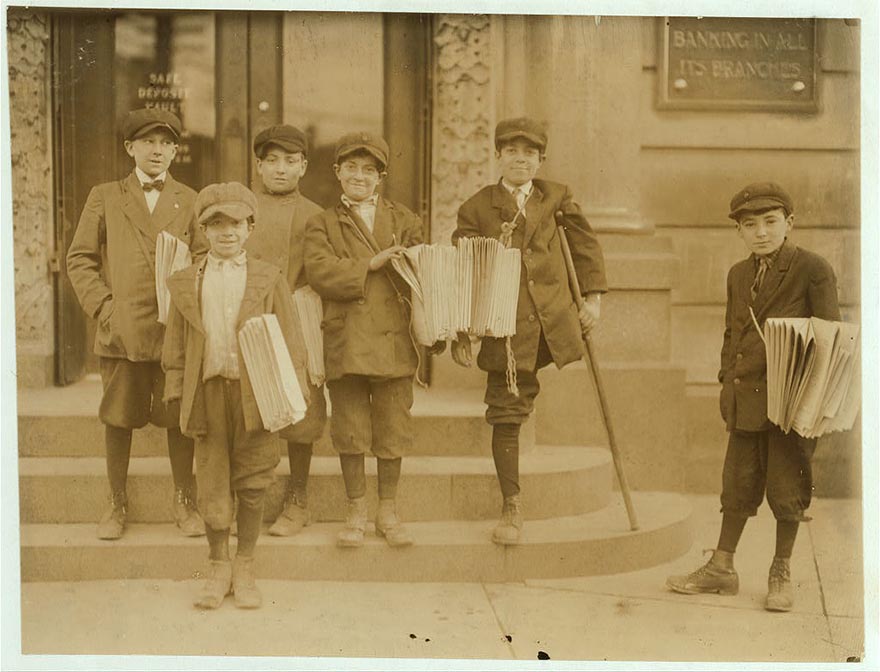 Heart-Breaking Pictures of Child Labour In USA by Lewis Hine Heart-Breaking Pictures of Child Labour In USA by Lewis Hine
