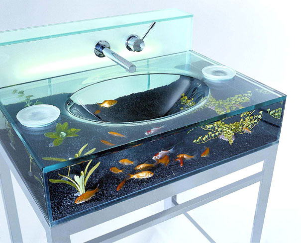 22 Unusual and Creative Aquariums