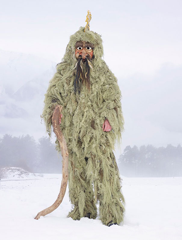 Creative Costumes of Still-Practiced Pagan Rituals of Europe (19 pics) Creative Costumes of Still-Practiced Pagan Rituals of Europe (19 pics)