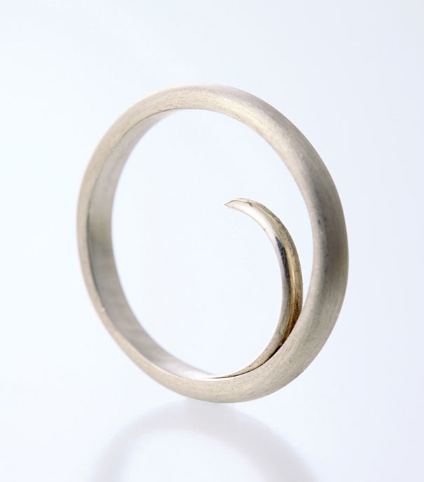 25 Creative and Unusual Ring Designs