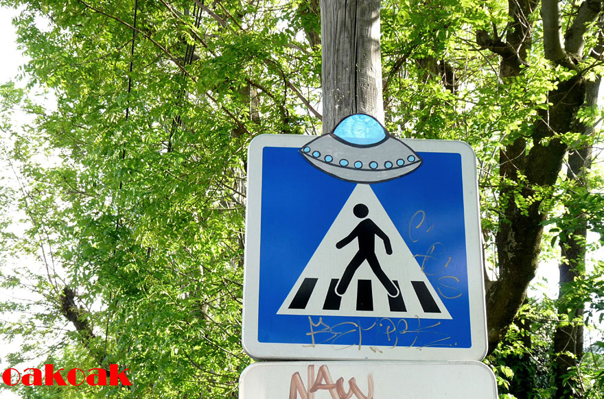 30 More Creative Street Art Works by OakoAk 30 More Creative Street Art Works by OakoAk