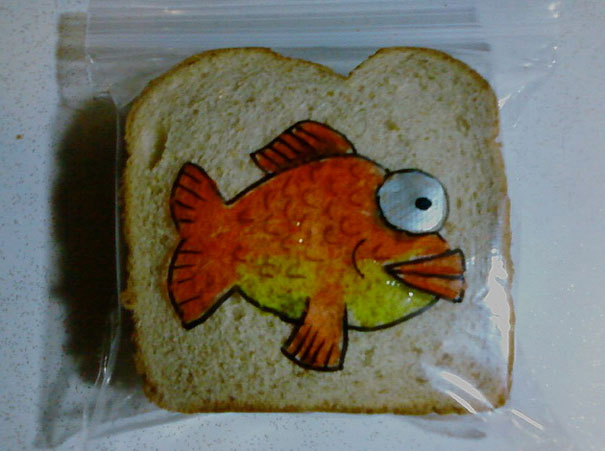 Dad Illustrates Kids’ Sandwich Bags with Fun Drawings Every Day Dad Illustrates Kids’ Sandwich Bags with Fun Drawings Every Day