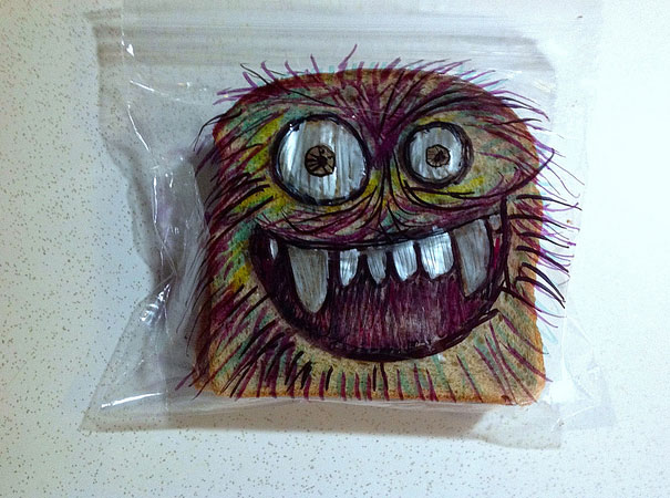 Dad Illustrates Kids’ Sandwich Bags with Fun Drawings Every Day Dad Illustrates Kids’ Sandwich Bags with Fun Drawings Every Day
