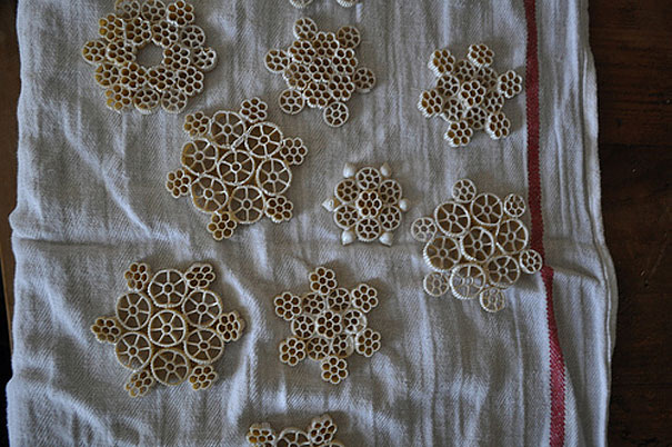 20 Creative DIY Christmas Ornament Ideas