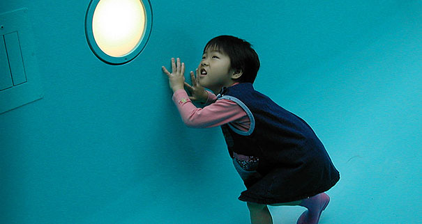 Fake Swimming Pool by Leandro Erlich