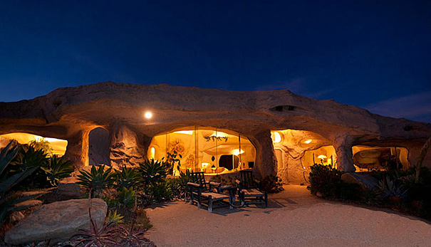 Dick Clark&rsquo;s Flintstones Inspired Home in Malibu