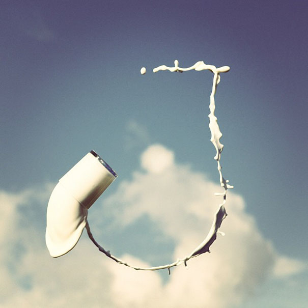 High Speed Photographs of Liquids Tossed in Mid-Air by Manon Wethly