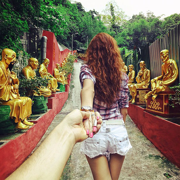 Photographer Follows His Girlfriend Around The World Photographer Follows His Girlfriend Around The World