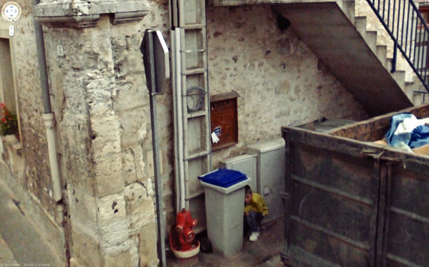 36 Strange and Funny Google Street View Photos