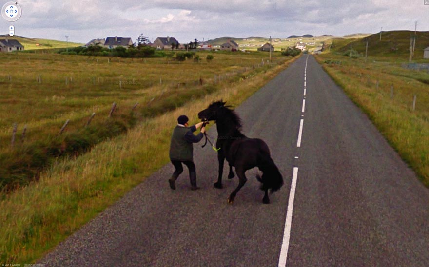 36 Strange and Funny Google Street View Photos