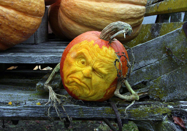 More Amazing Pumpkin Carvings by Ray Villafane