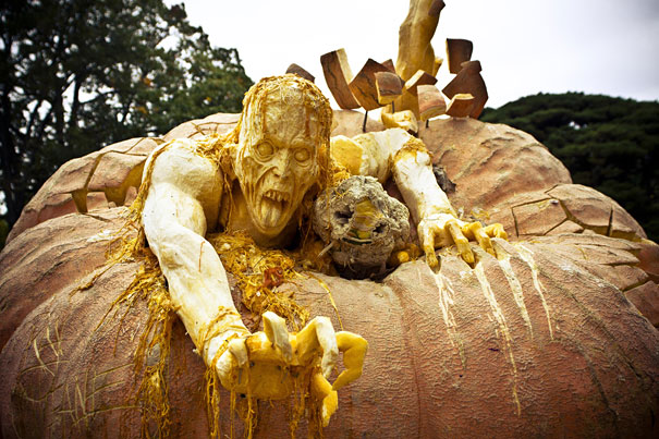 More Amazing Pumpkin Carvings by Ray Villafane