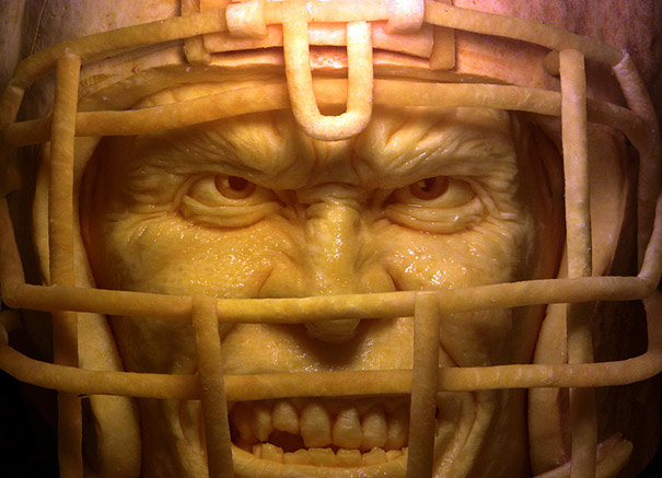 More Amazing Pumpkin Carvings by Ray Villafane