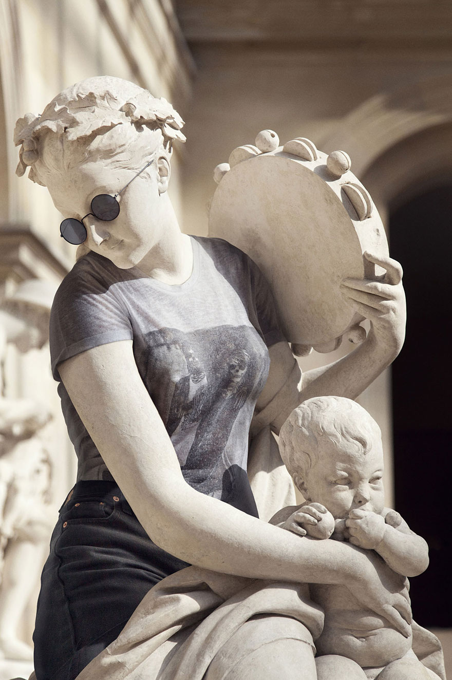 Classical Sculptures Dressed As Hipsters Classical Sculptures Dressed As Hipsters