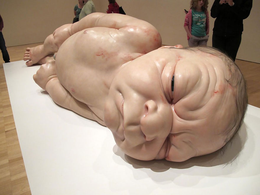 New Hyperrealistic Sculptures by Ron Mueck New Hyperrealistic Sculptures by Ron Mueck