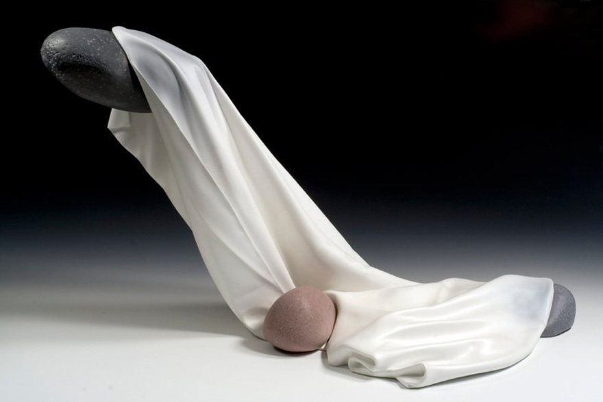 Unbelievably Realistic Objects Carved Entirely out of Wood Unbelievably Realistic Objects Carved Entirely out of Wood