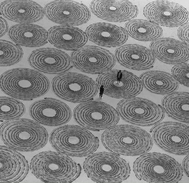 Amazing Sand Drawings on California Beaches