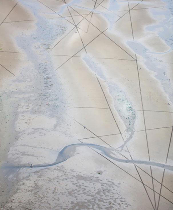 Amazing Sand Drawings on California Beaches
